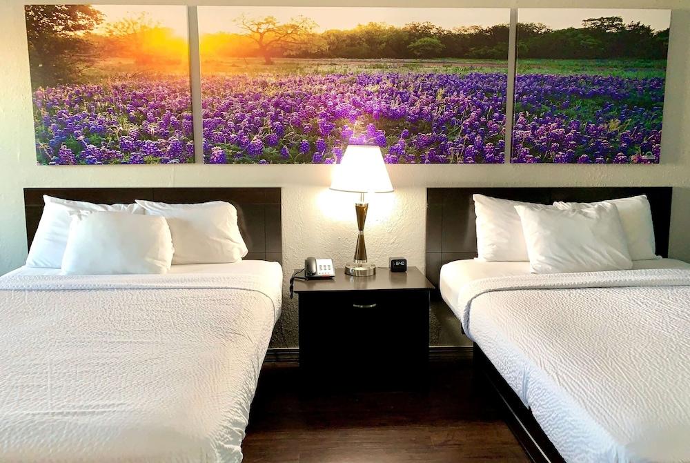 Days Inn & Suites By Wyndham - Canton First Monday Trade Days Luaran gambar
