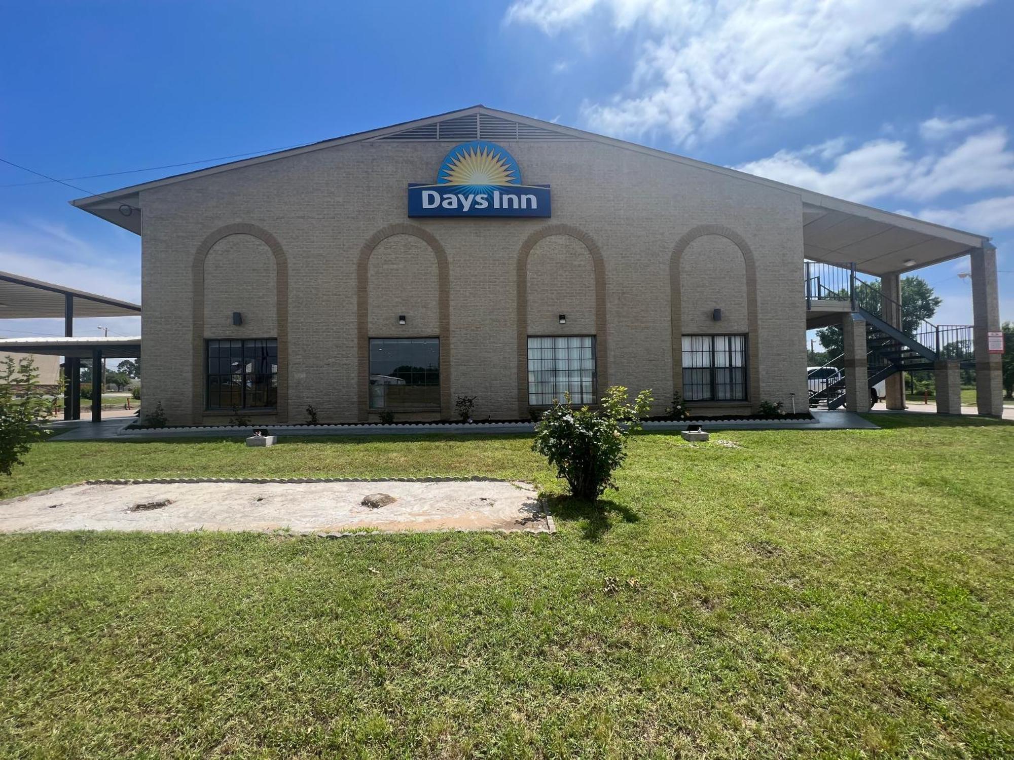 Days Inn & Suites By Wyndham - Canton First Monday Trade Days Luaran gambar
